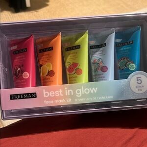 NEW Freeman Best in Glow Face Mask Kit